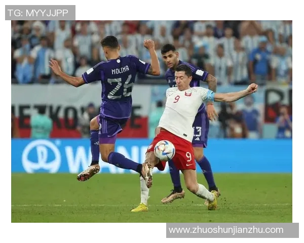 巴西队与卡塔尔激战正酣谁将赢得这场精彩对决