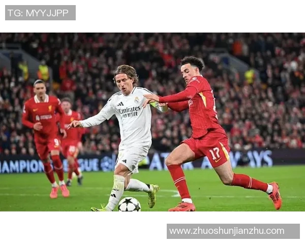 2015年皇马与利物浦巅峰对决回顾及精彩瞬间分析