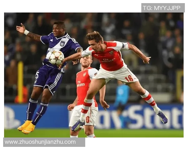 斯巴达与费耶诺德的激烈对决揭示了足球战术的魅力与团队精神的较量 斯巴达与费耶诺德的激烈对决揭示了足球战术的魅力与团队精神的较量